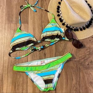 [VGUC] Roxy Bikini Set **Be careful with sizes**